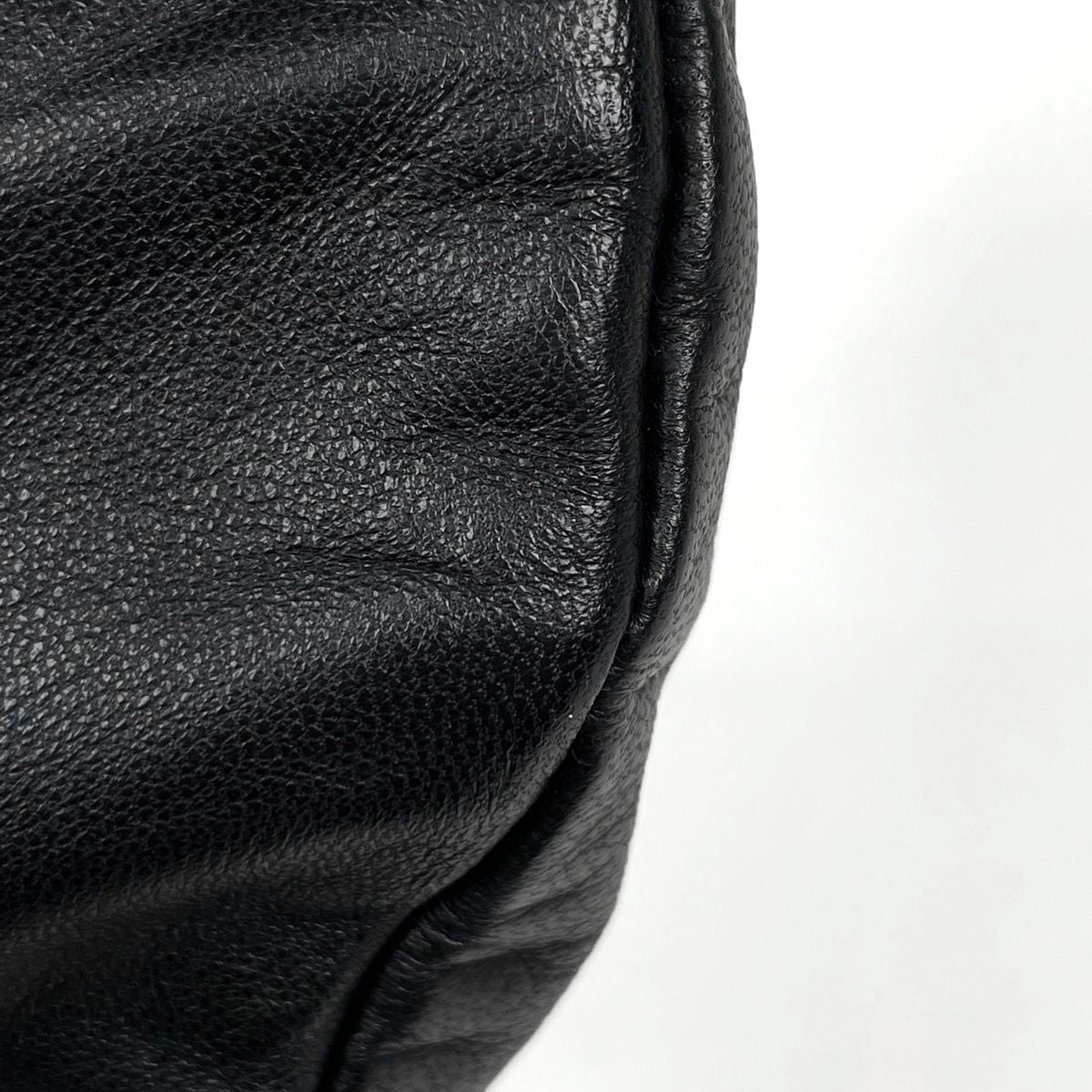 Miu Miu Handbag Leather Black — view 3