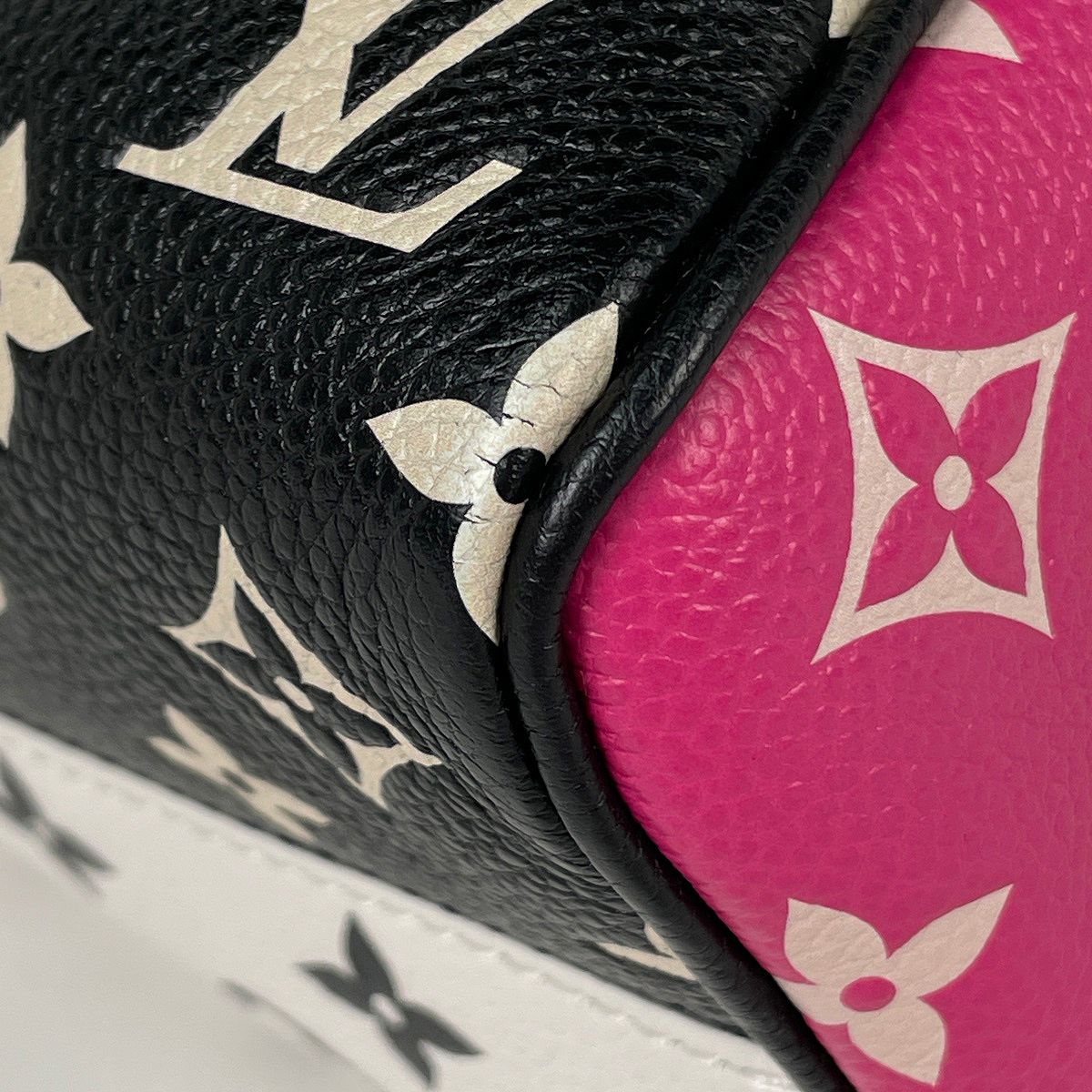 Louis Vuitton Speedy Bandouliere 20 Handbag Monogram Empreinte Noir White Pink — view 3