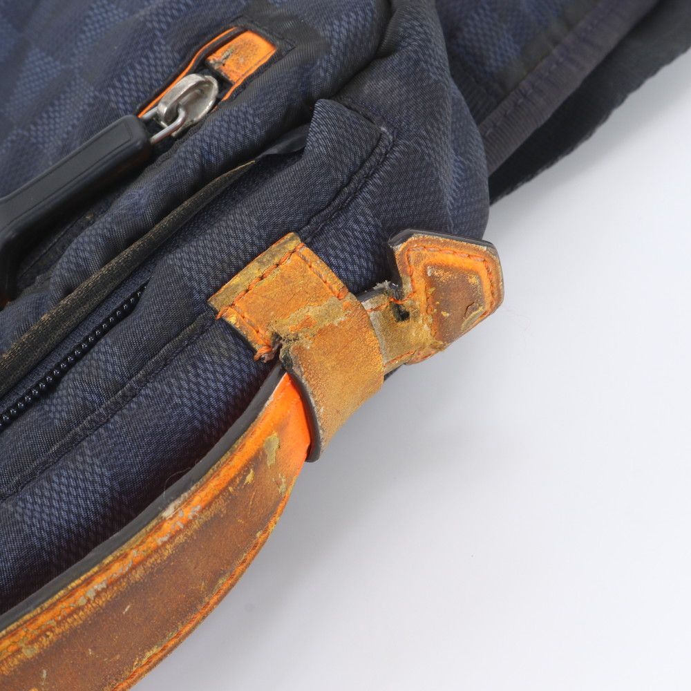 Louis Vuitton Damier Challenge Bum Bag Leather 2-Way Crossbody Waist Pouch — view 8