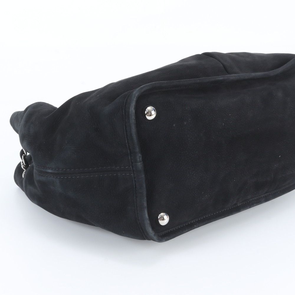 Chanel Quilted Leather Chain Shoulder Bag — view 5