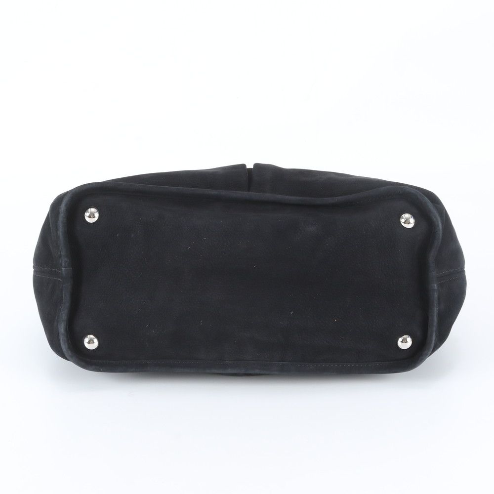 Chanel Quilted Leather Chain Shoulder Bag — view 6