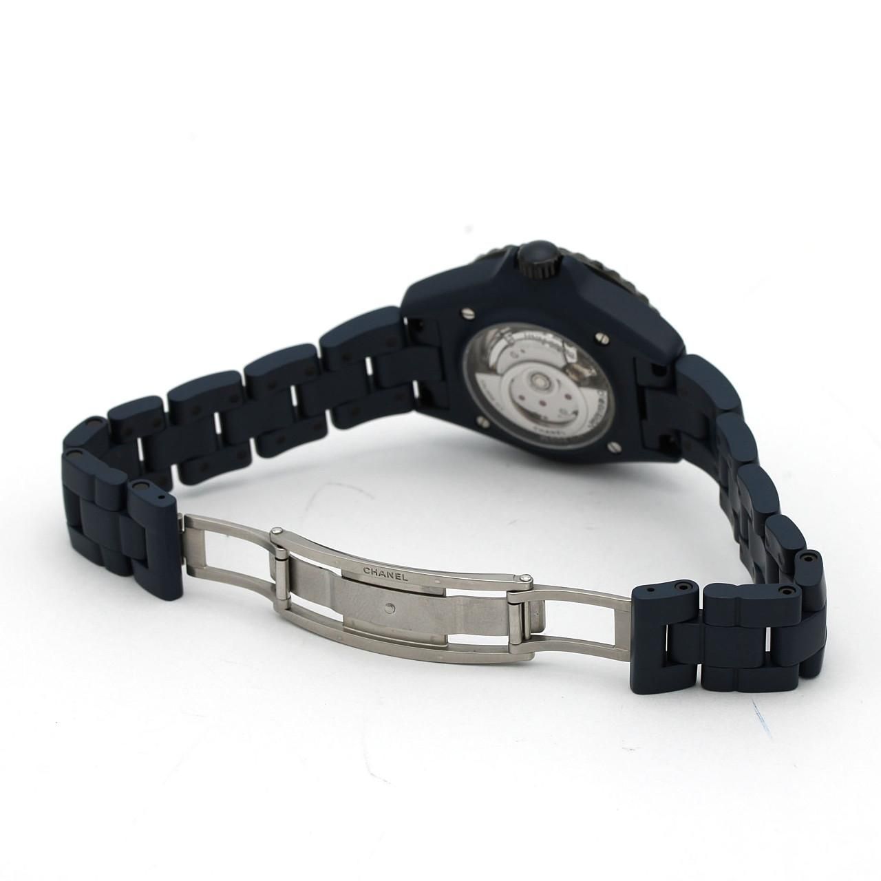 Chanel Caliber 12.2 33 Ceramic Automatic — view 6