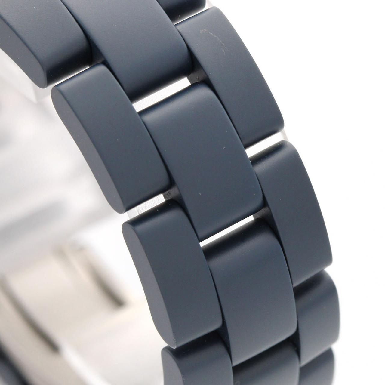 Chanel Caliber 12.2 33 Ceramic Automatic — view 4