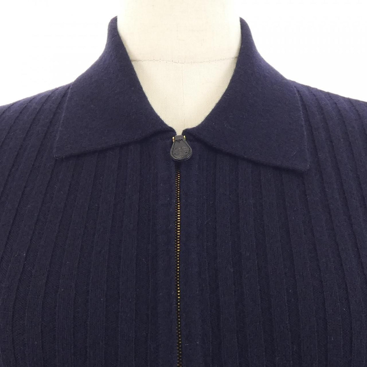 Chanel 96A Vintage Knit Sweater — view 5