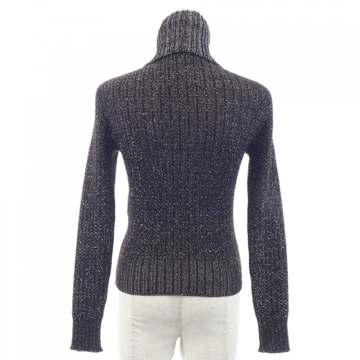 Chanel 01A Vintage Knit Sweater — view 2