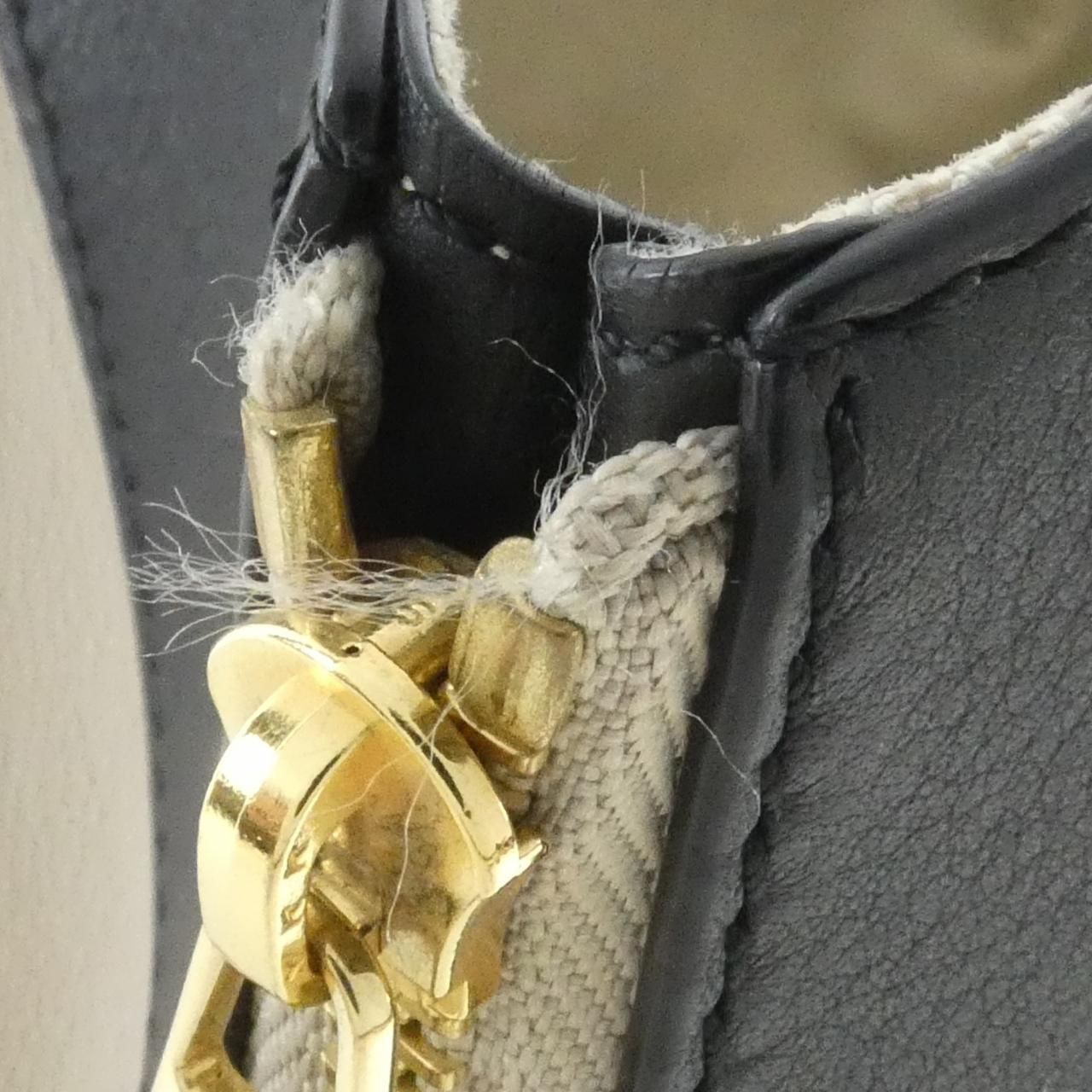 Loewe Hammock Small Shoulder Bag — view 6