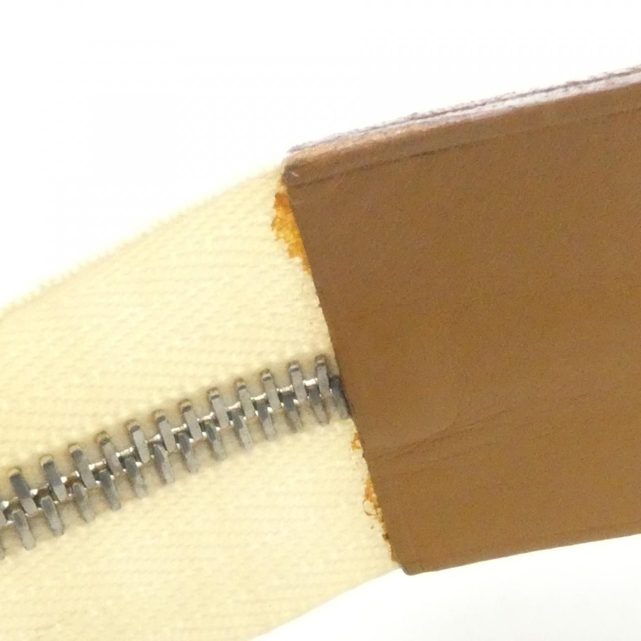Hermes New Fourre Tout Pouch — view 4