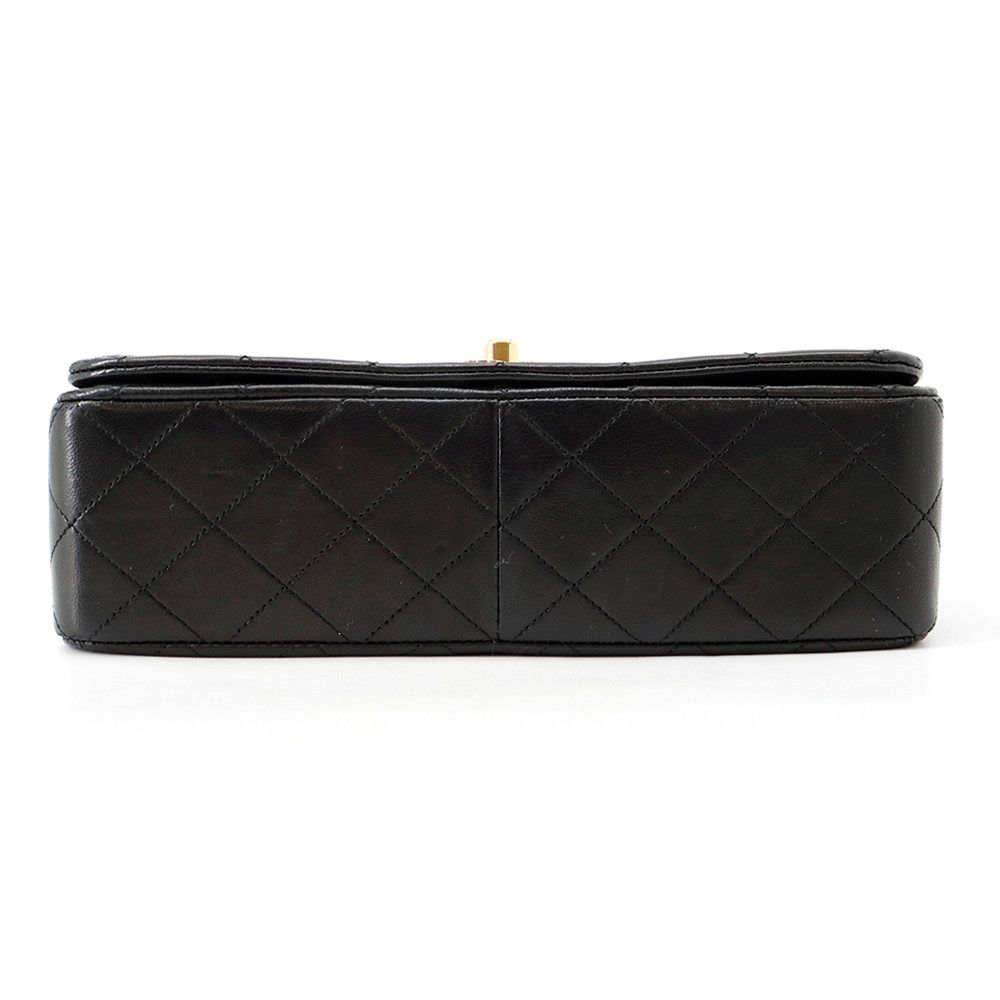Chanel Chain Shoulder Bag Quilted CC Logo Full Flap Lambskin Black — view 3