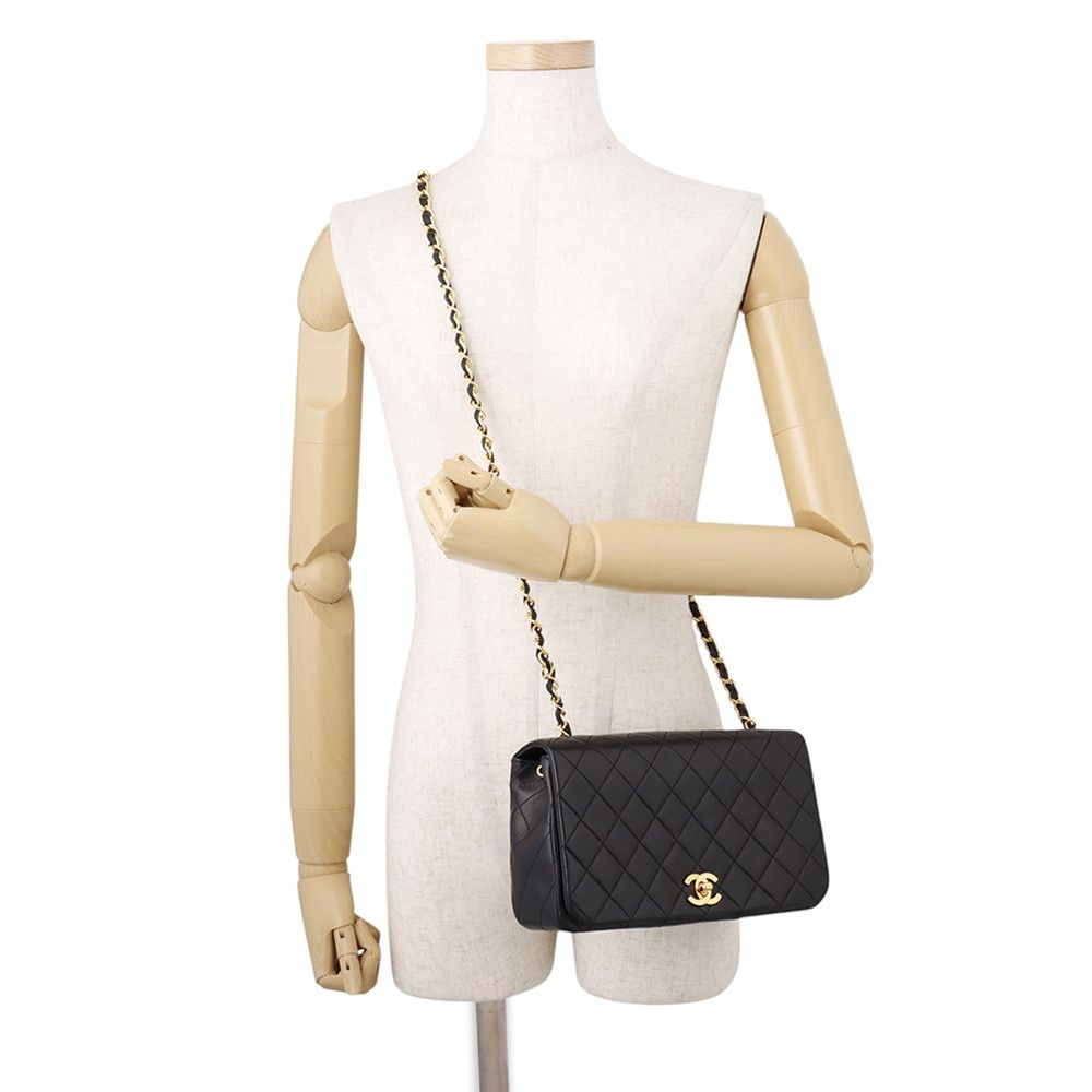 Chanel Chain Shoulder Bag Quilted CC Logo Full Flap Lambskin Black — view 4