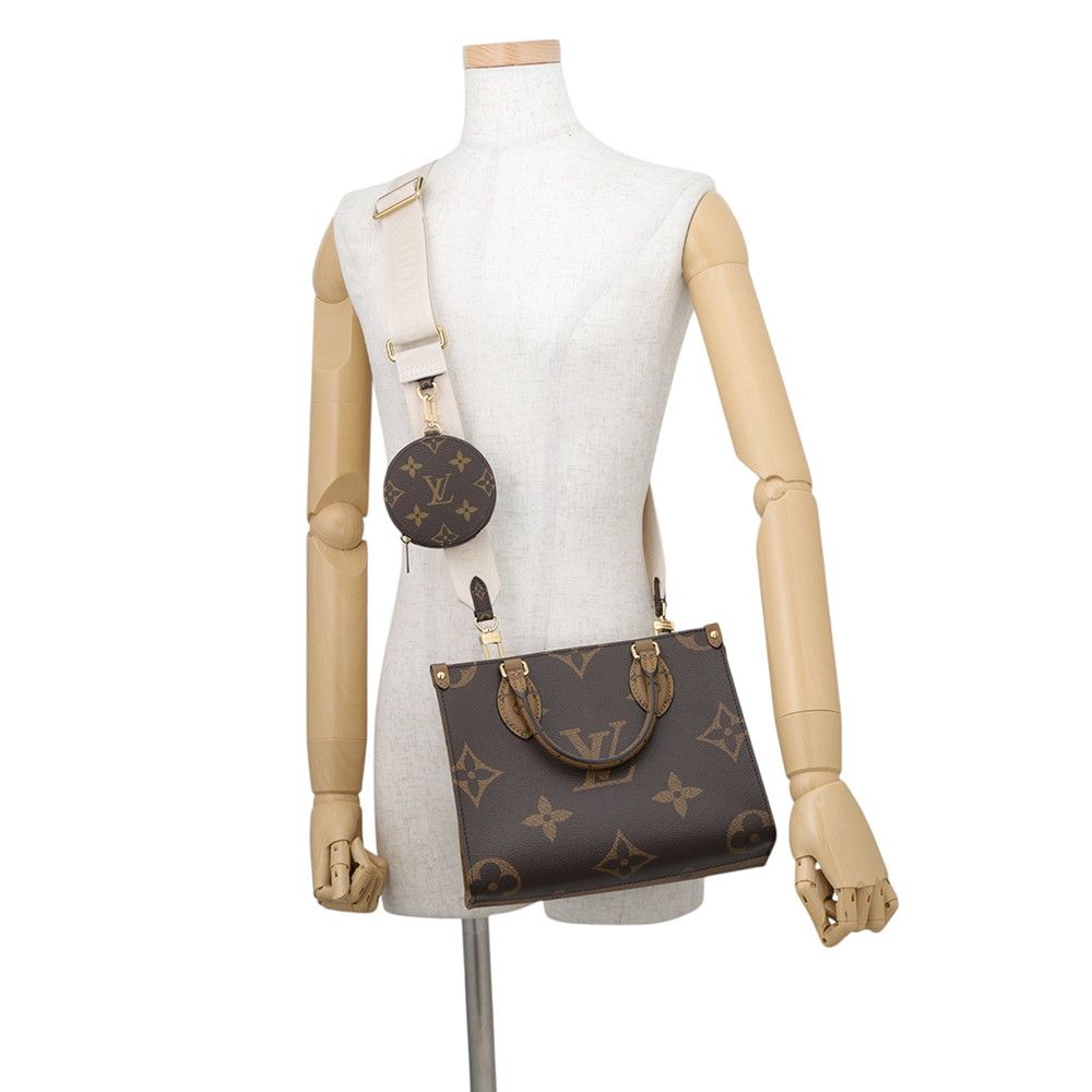 Louis Vuitton Monogram Reverse Giant On The Go PM 2-Way Shoulder Bag — view 5