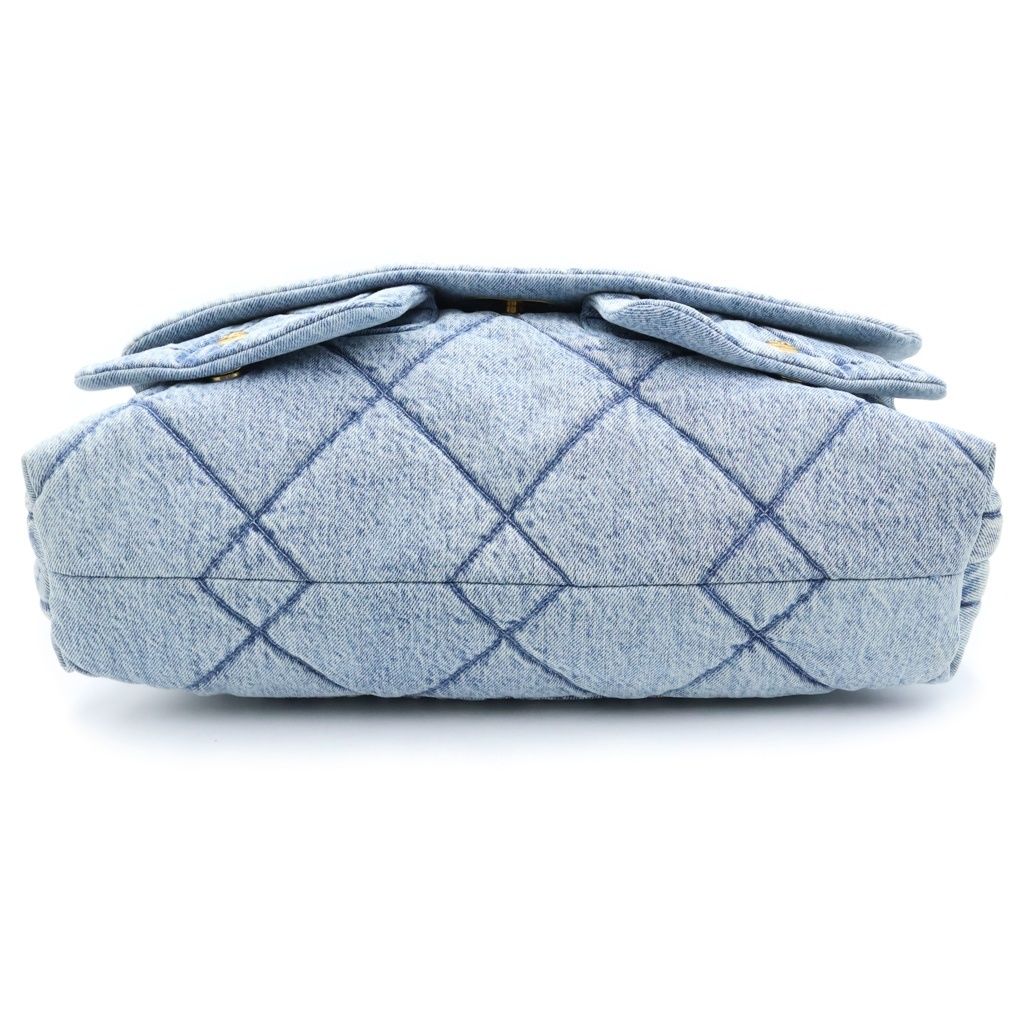 Chanel CC Logo Denim Maxi Flap Bag Handbag Bag Blue — view 4