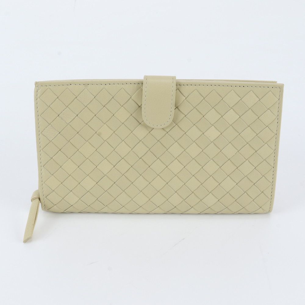 Bottega Veneta Intrecciato Braided Leather Bifold Wallet Compact