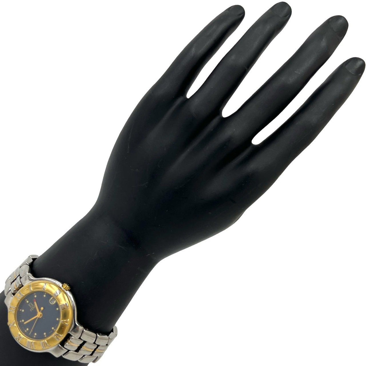 Fendi Vintage Stainless Quartz Watch Wrist Silver Gold — view 2