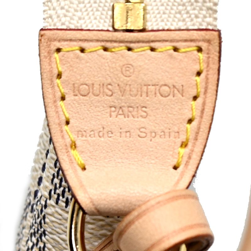 Louis Vuitton Shoulder Bag — view 8