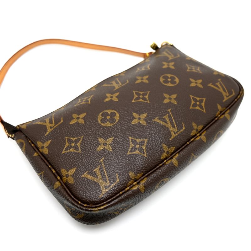 Louis Vuitton Shoulder Bag — view 4