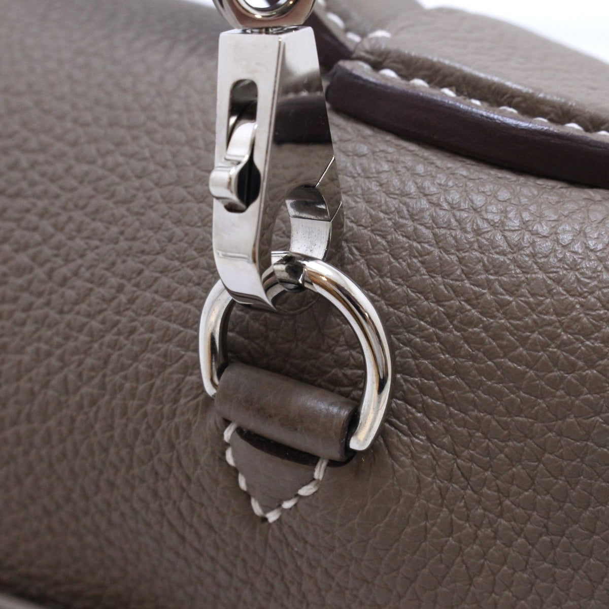 Hermes Sac Vanquatre 29 24/24 Shoulder Bag Evercolor Veau Swift Etoupe Palladium — view 5