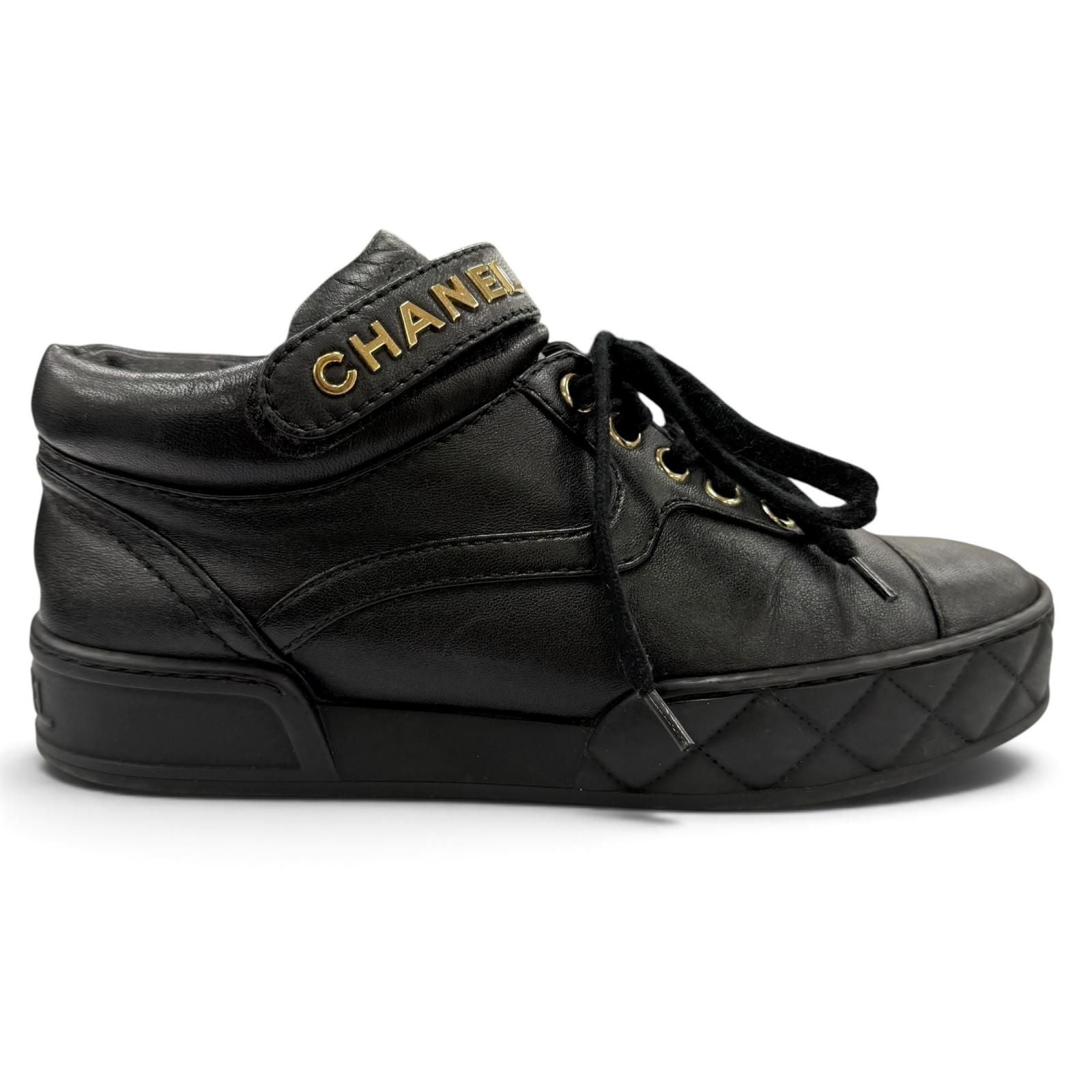 Chanel CC Logo Velcro Lace-up Leather Middle High Top Sneakers Black — view 7