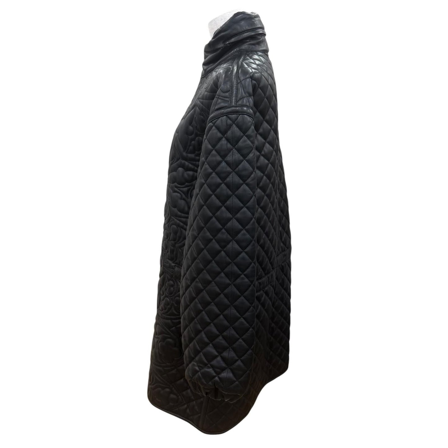 Loewe Long Length Zip UP All Over Print Design Quilted Leather Coat Black 42 — view 3