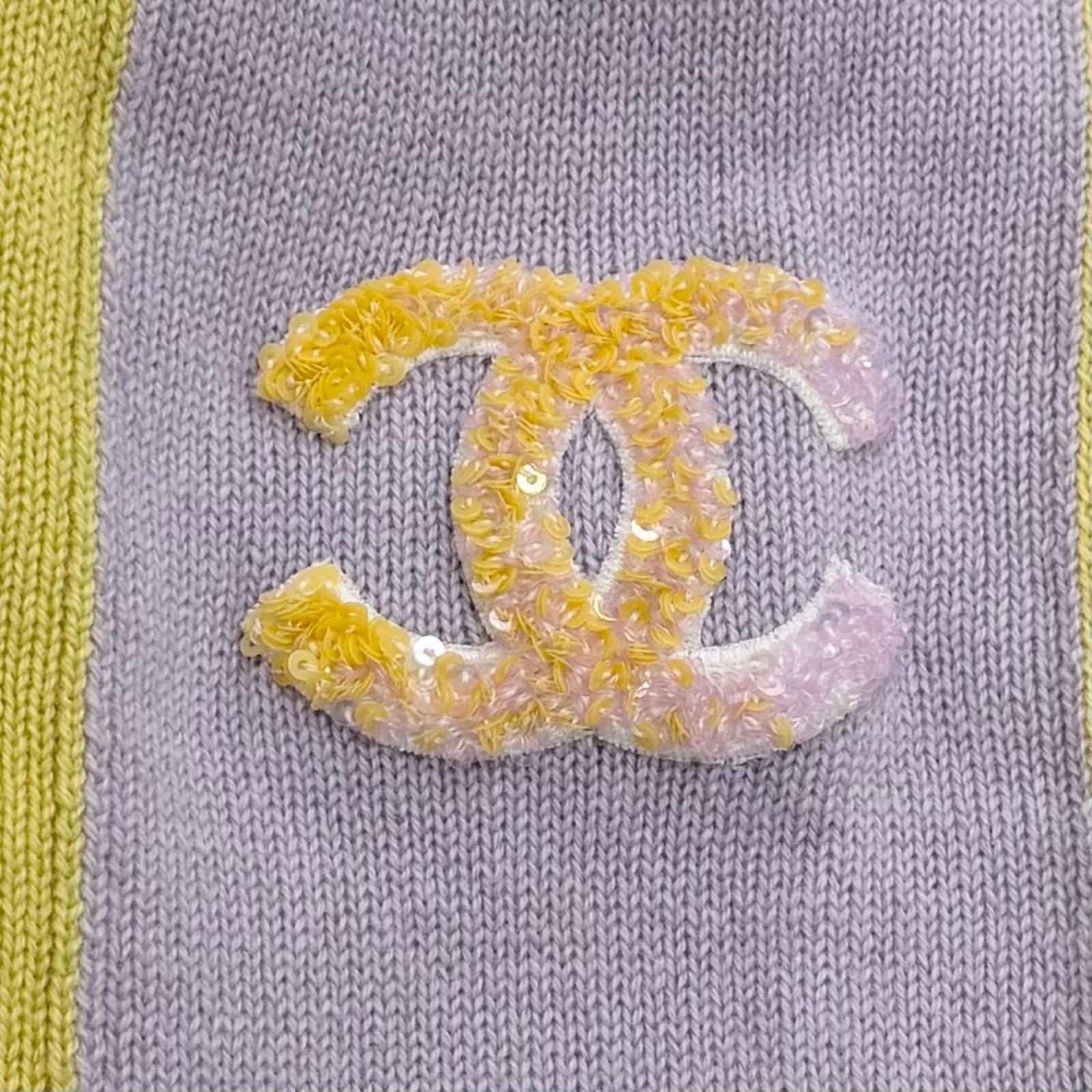 Chanel Cashmere 100% Oversized CC Logo Sequin Long Sleeve Tunic Yellow Purple 34 — view 5