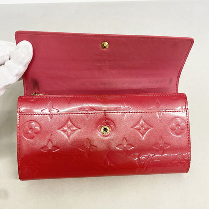 Louis Vuitton Wallet Vernis Portefeuille Sarah Framboise — view 8