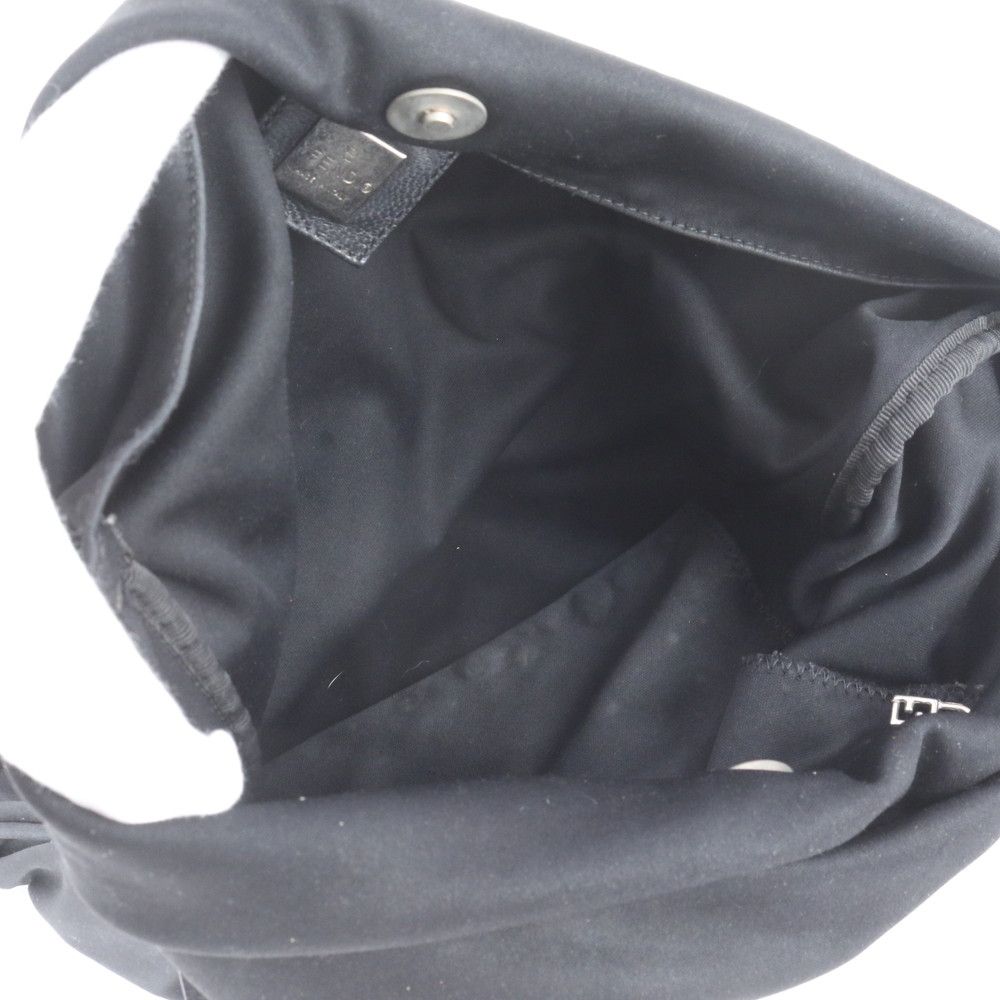 Fendi Mamma Baguette Bucket FF Logo 009 Leather Shoulder Bag — view 7