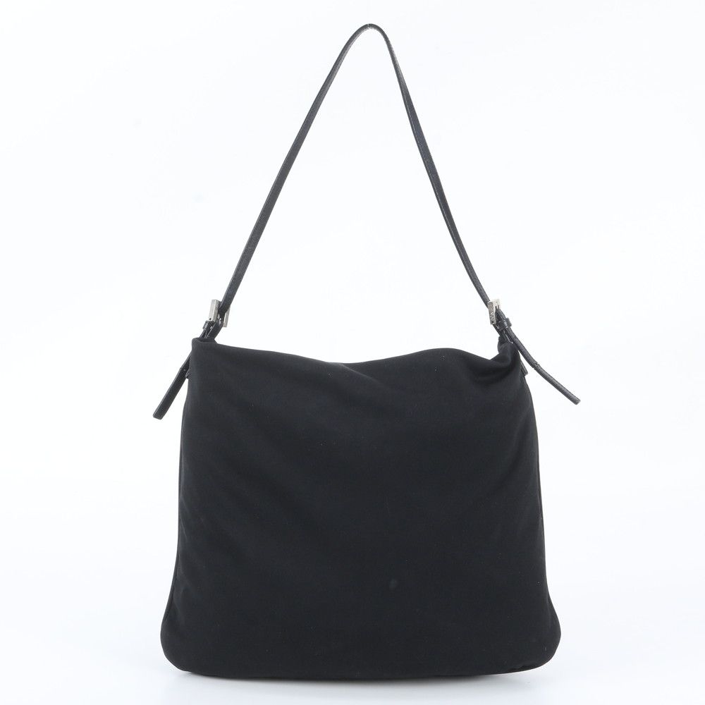 Fendi Mamma Baguette Bucket FF Logo 009 Leather Shoulder Bag — view 3