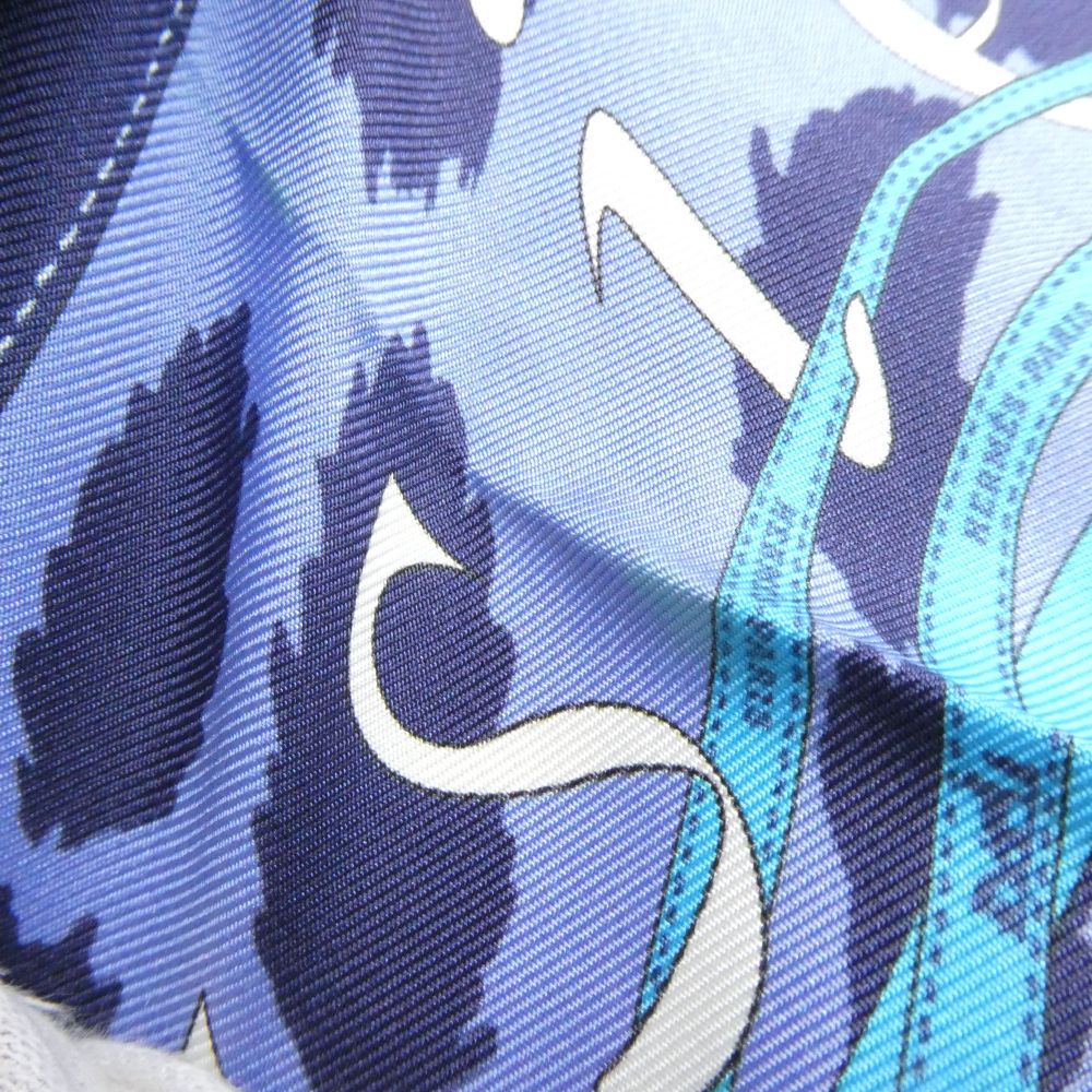 Hermes Carre 45 Monsieur Et Madame Scarf Silk — view 5