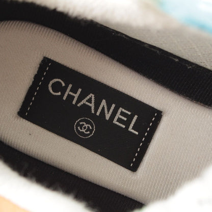 Chanel Suede CC Logo Sneakers Multicolor — view 7