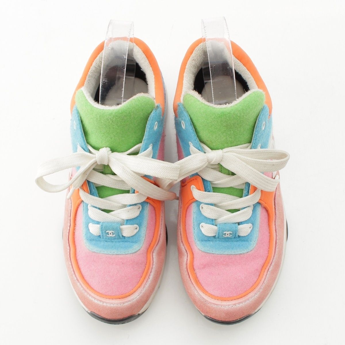 Chanel Suede CC Logo Sneakers Multicolor — view 2