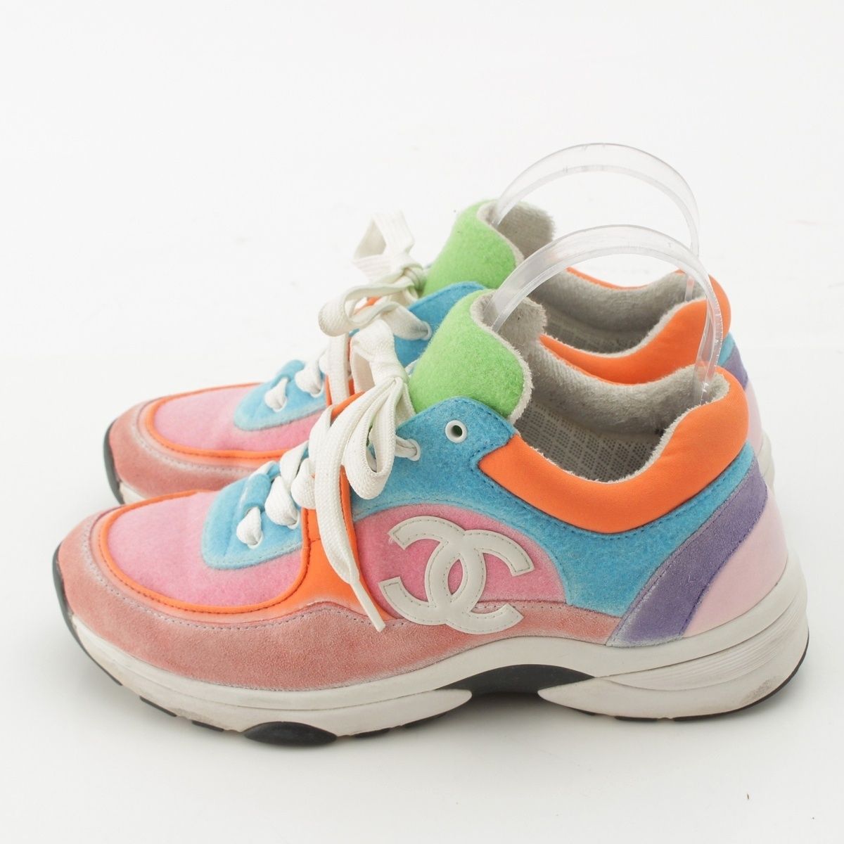 Chanel Suede CC Logo Sneakers Multicolor — view 3