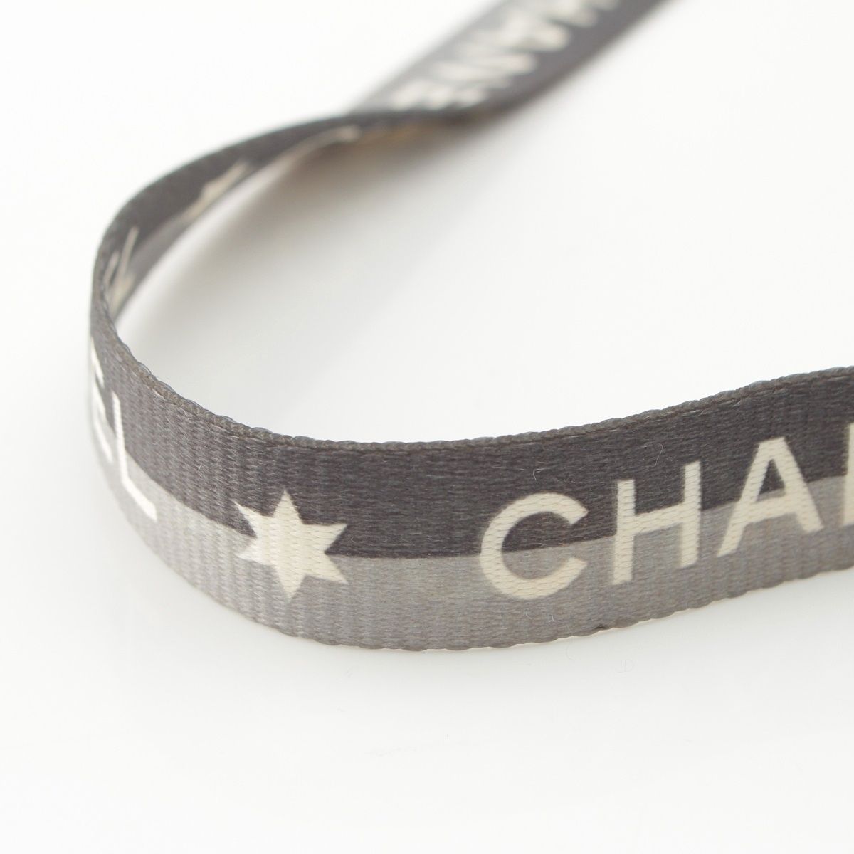 Chanel 01 P Logo Star Neck Strap Gray — view 6