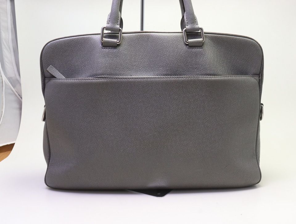 Louis Vuitton PDB MM Taiga Business Bag — view 2