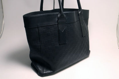 Louis Vuitton Cabas Voyage Damier Infini Tote Bag — view 4
