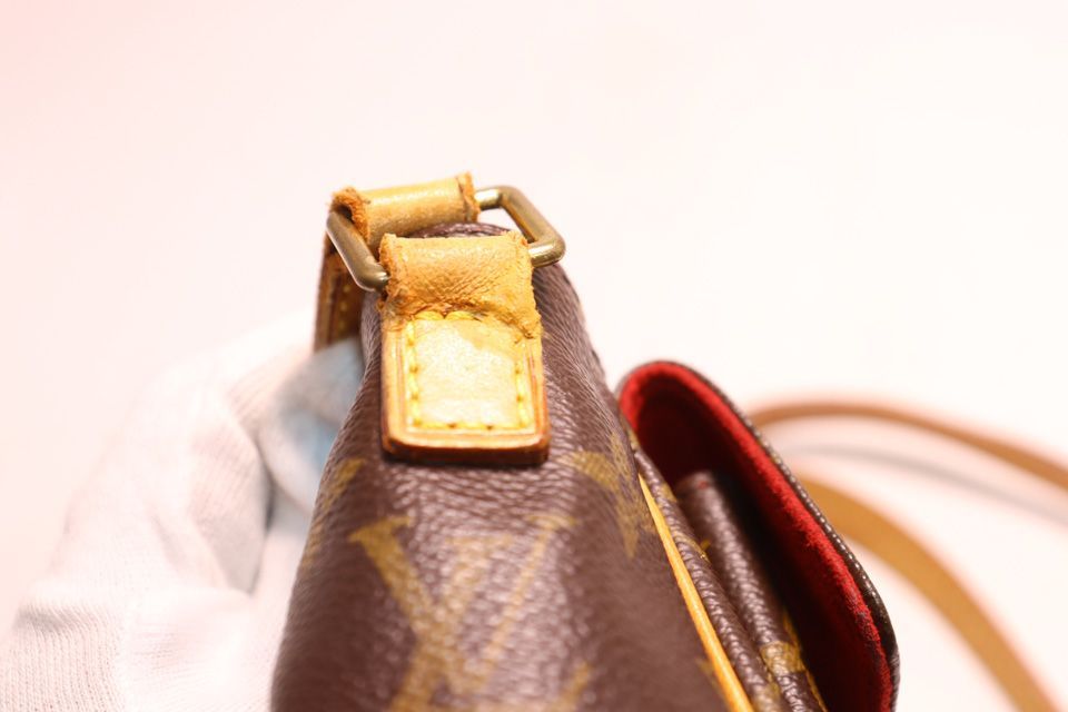 Louis Vuitton Viva-Cite PM Monogram Shoulder Bag — view 8