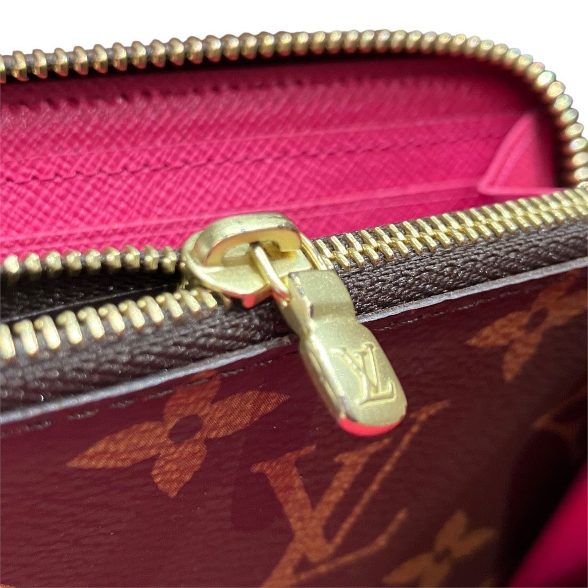 Louis Vuitton Portefeuille Clemence Monogram Wallet Canvas — view 8