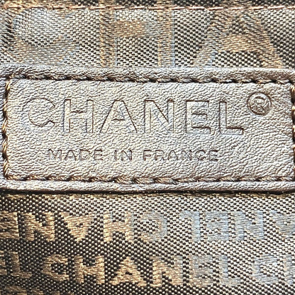 Chanel Choco Bar Tote Bag Caviar Leather — view 4