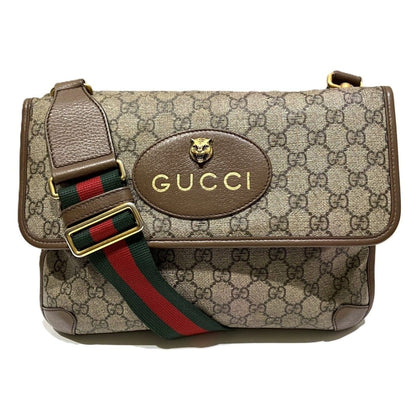 Gucci Messenger Bag GG Supreme