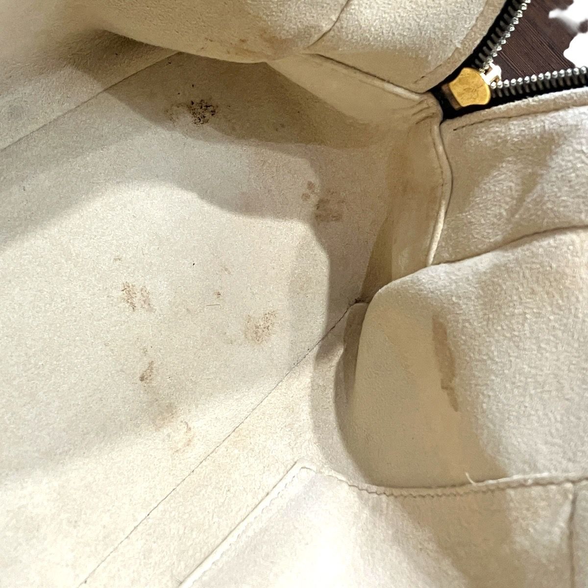 Louis Vuitton Monogram Manhattan GM Handbag Canvas — view 8