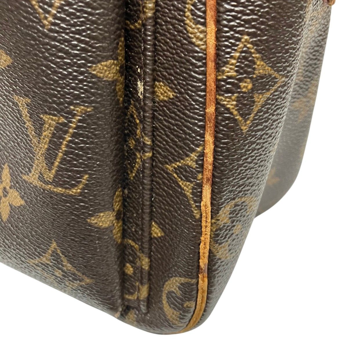 Louis Vuitton Viva-Cite GM Monogram Shoulder Bag Canvas — view 7