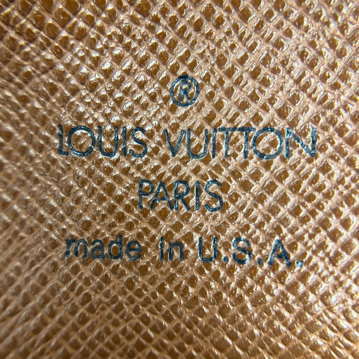 Louis Vuitton Papillon 26 Monogram Handbag Canvas — view 4
