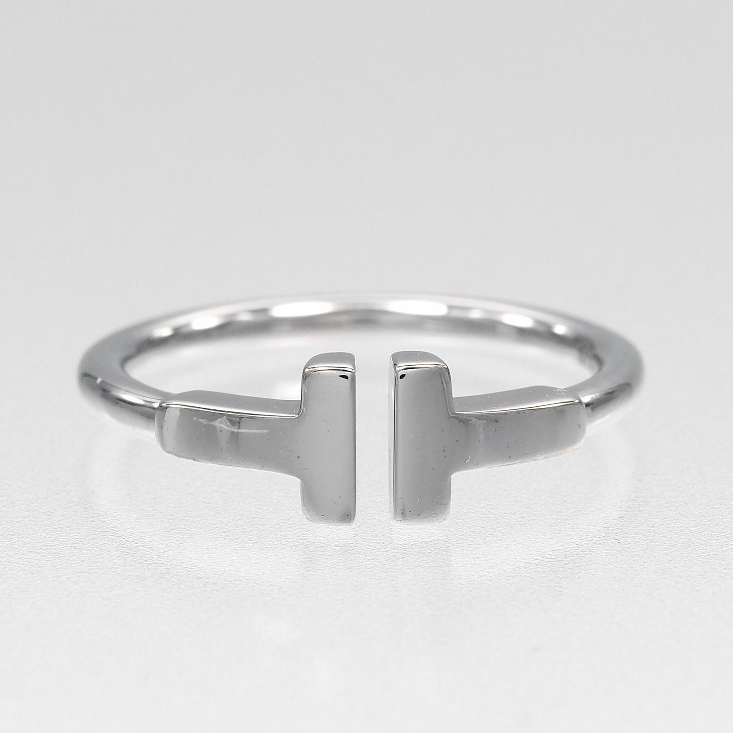 Tiffany & Co T Wire 18k White Gold Ring — view 6