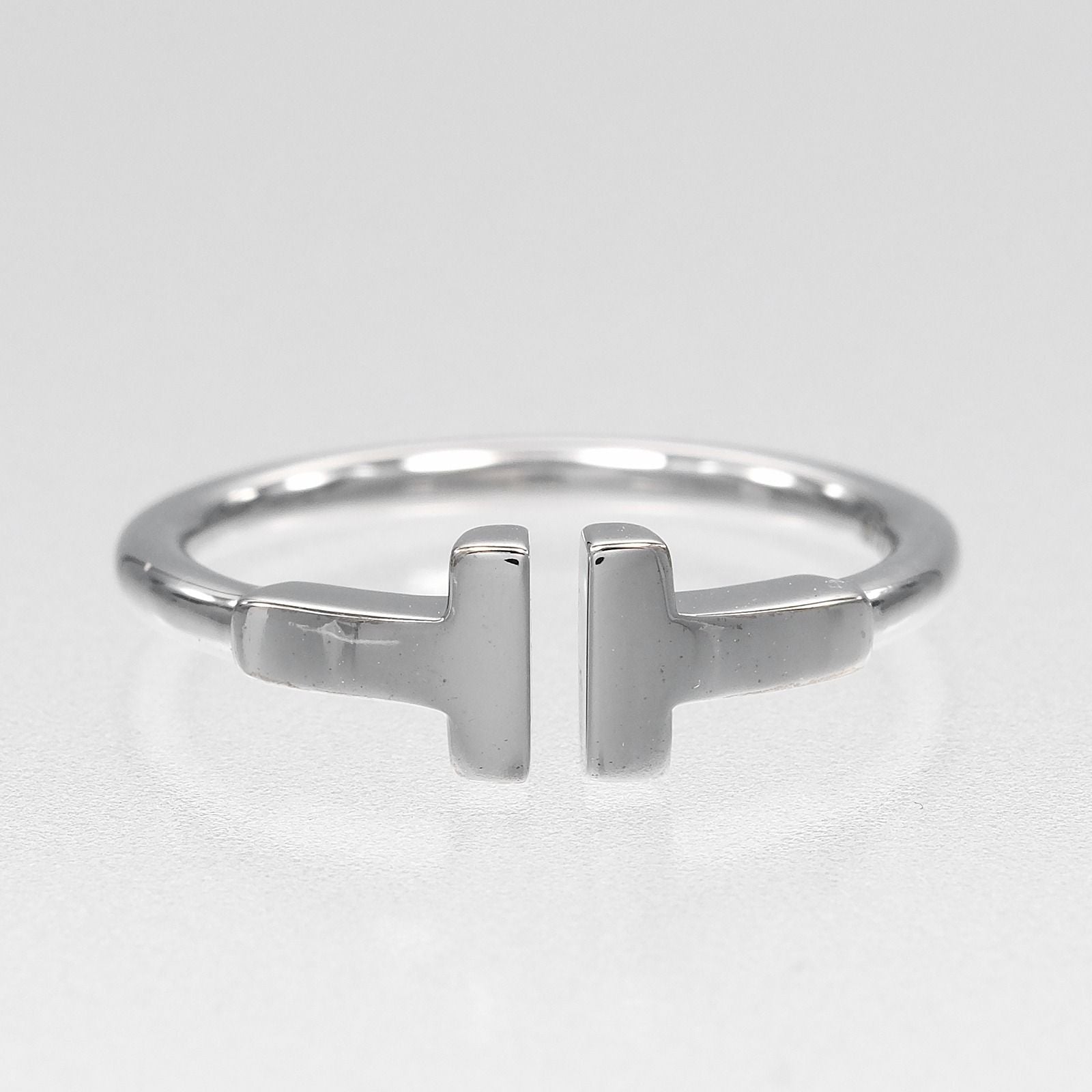 Tiffany & Co T Wire 18k White Gold Ring — view 6