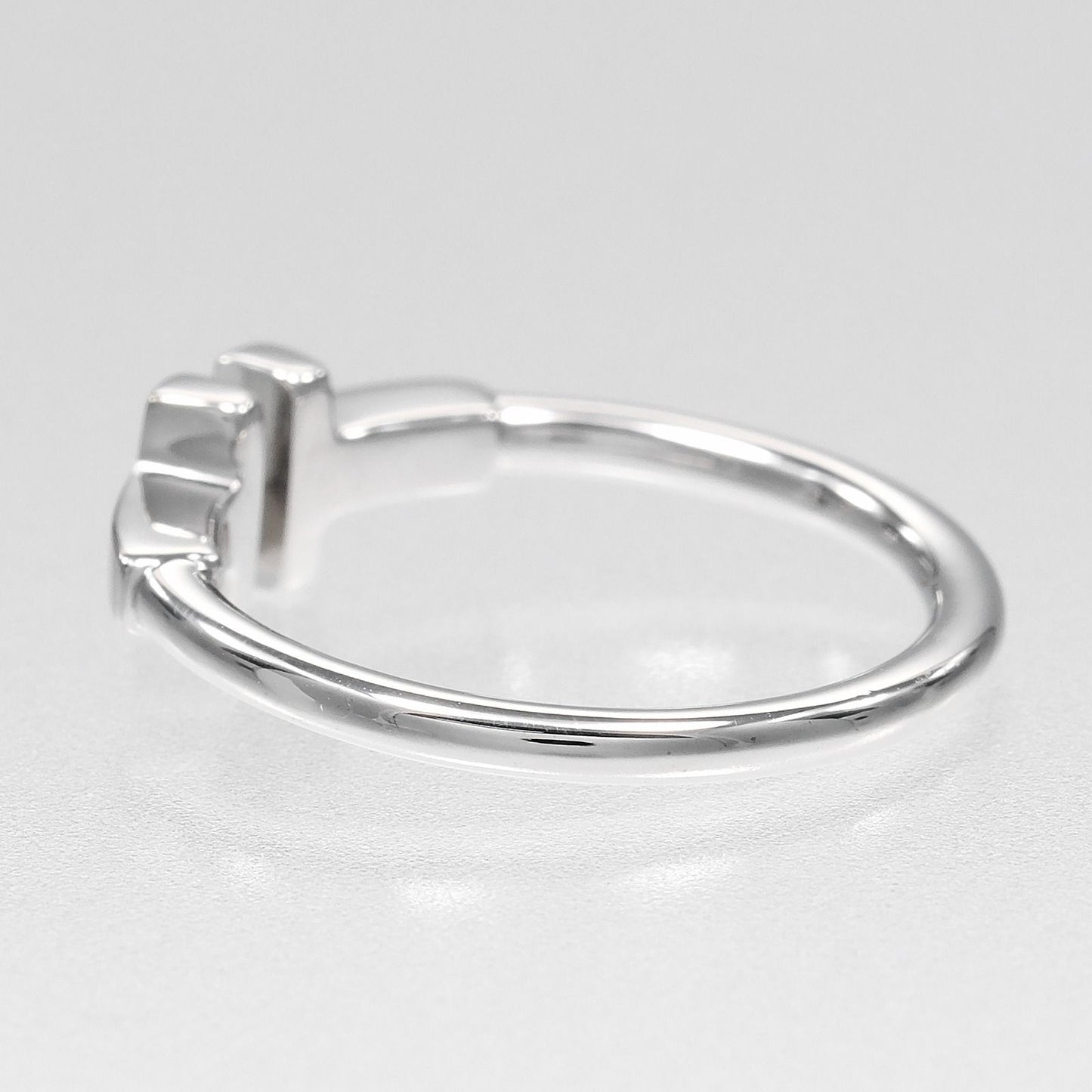 Tiffany & Co T Wire 18k White Gold Ring — view 7