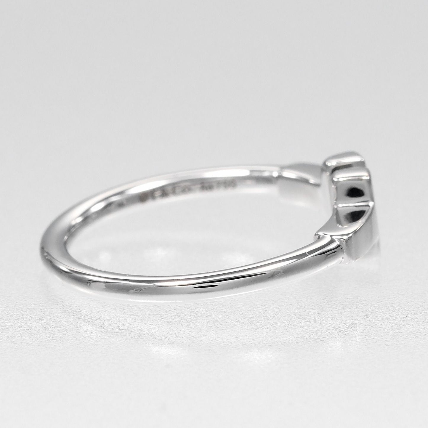 Tiffany & Co T Wire 18k White Gold Ring — view 5
