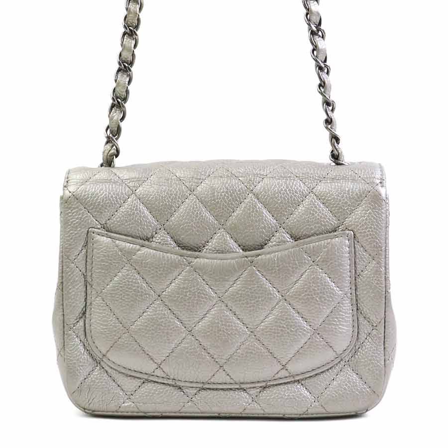 Chanel Shoulder Bag Gray — view 3