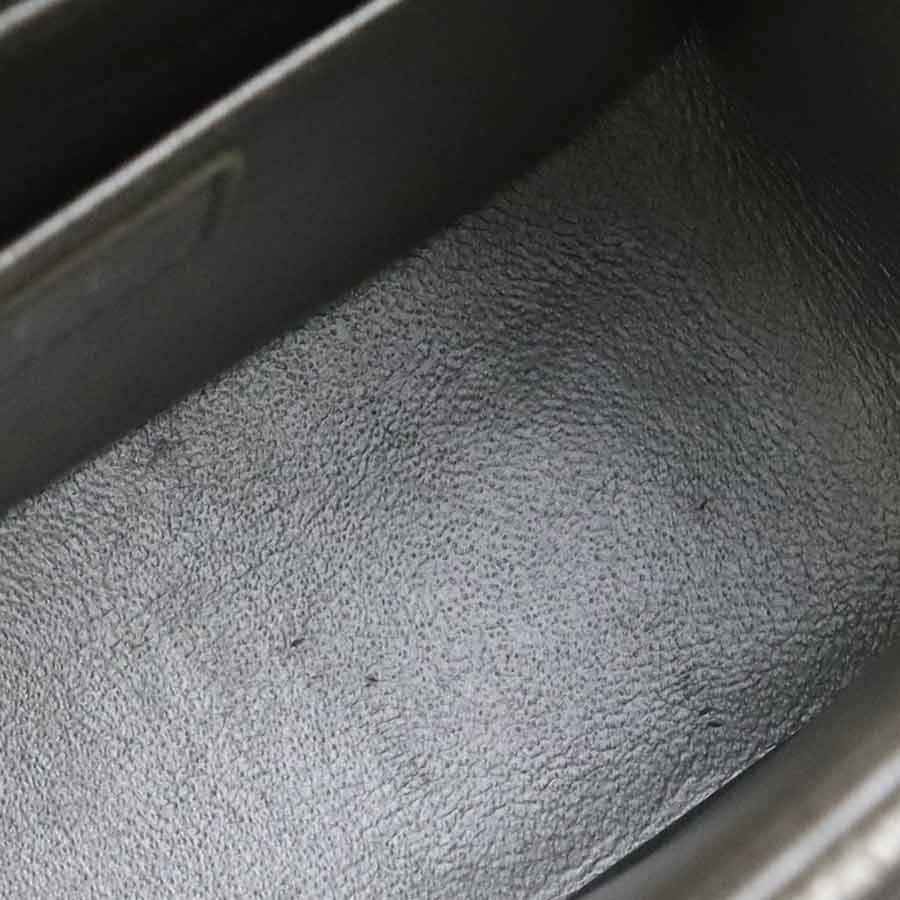 Chanel Shoulder Bag Gray — view 7