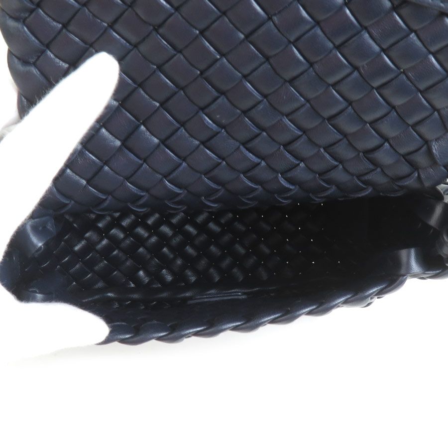 Bottega Veneta Shoulder Bag Intrecciato Small Cobble — view 4