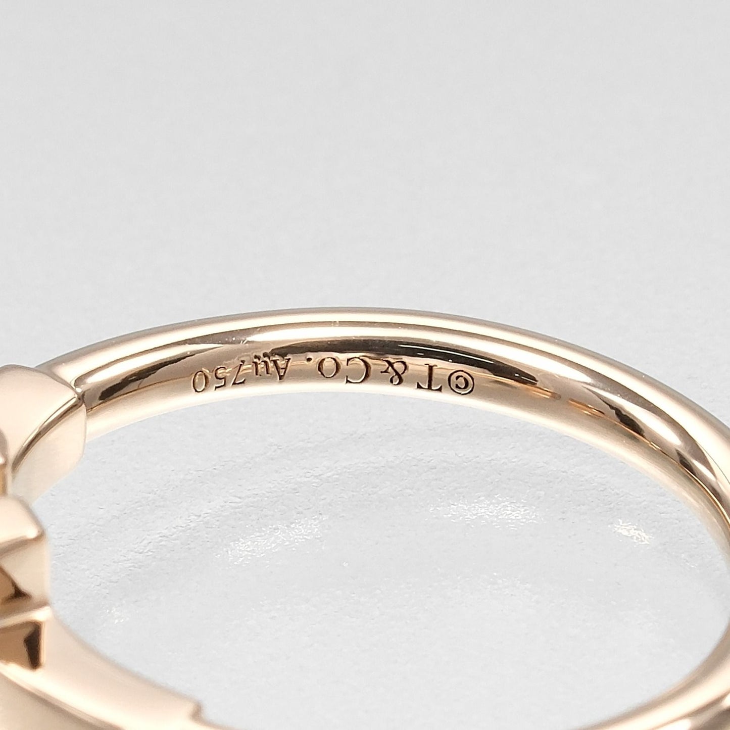 Tiffany & Co T Wire 18k Pink Gold Ring — view 4