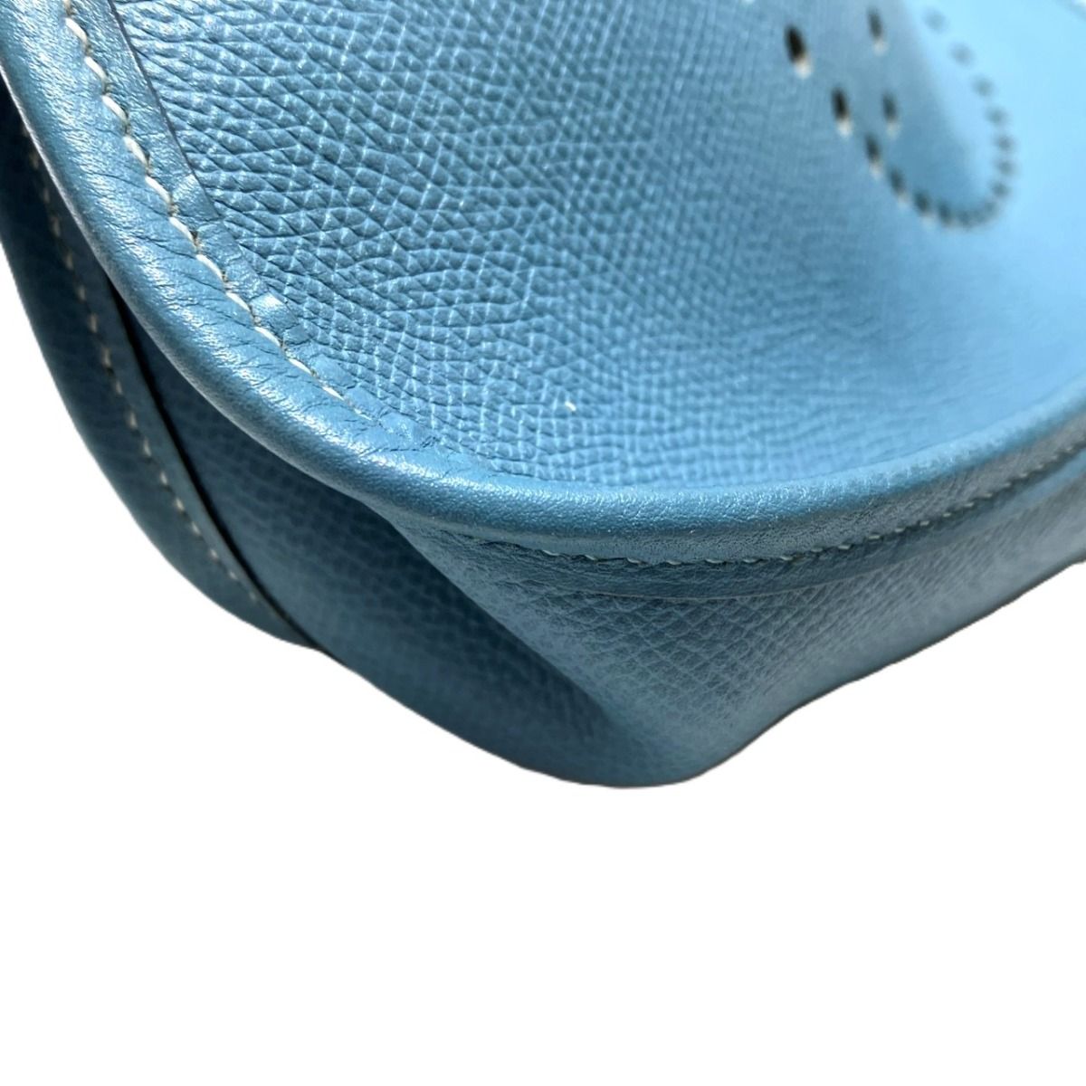 Hermes Evelyne PM Shoulder Bag Taurillon Clemence — view 8