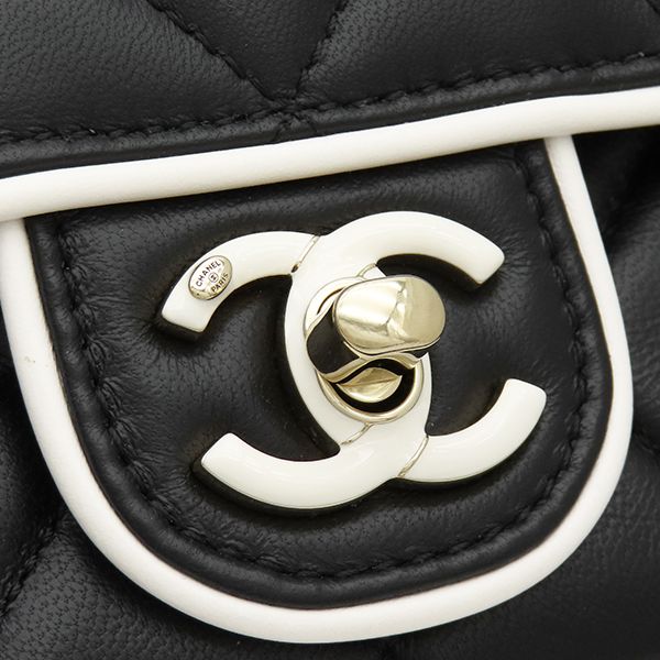 Chanel Shoulder Bag Mini Flap Lambskin Black White Champagne Gold Bicolor — view 5